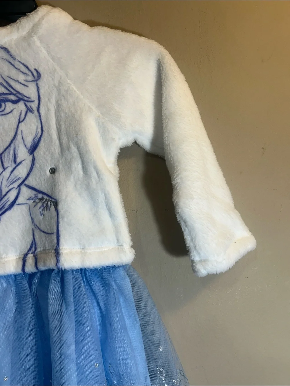 Girls Disney Frozen Two White & Light Blue Elsa Tulle Dress 4T.